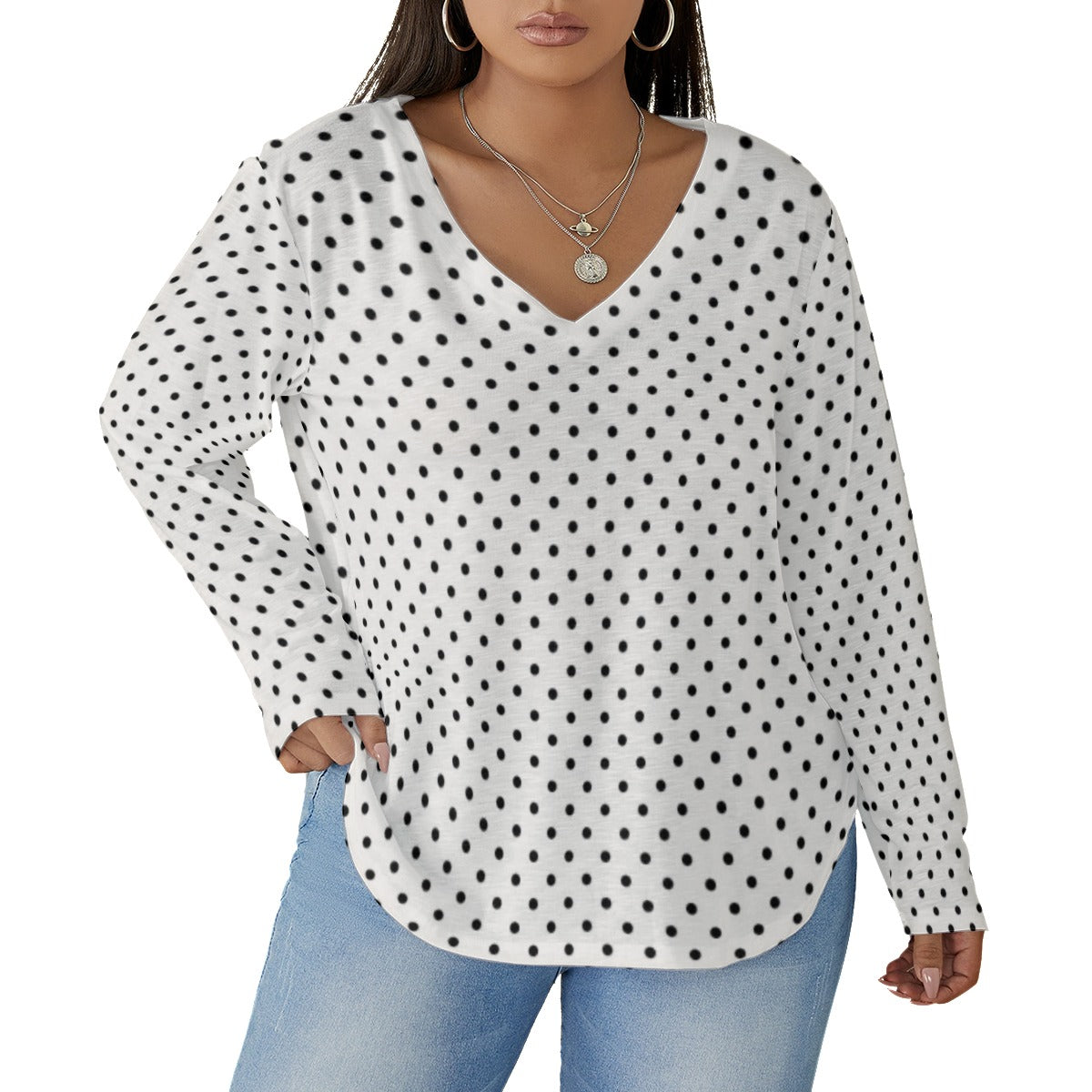 Women's DOT V-neck T-shirt With Curved Hem(Plus Size)